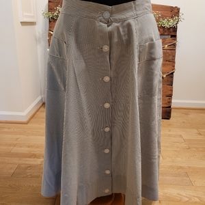 ***SOLD*** Midi Skirt w/ pockets